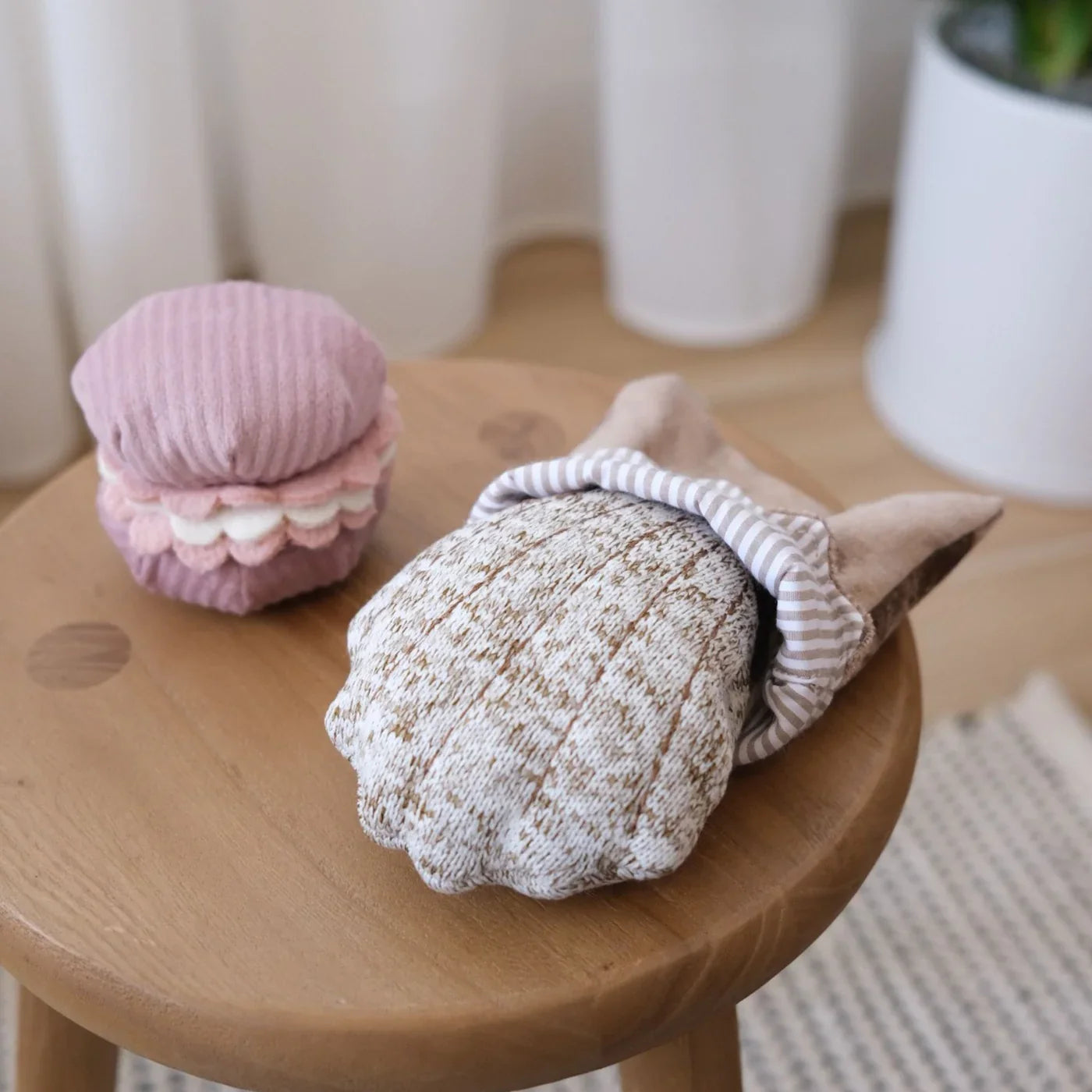 PETITE TWO MACAROON + MADELINE Snuffle Set Toy