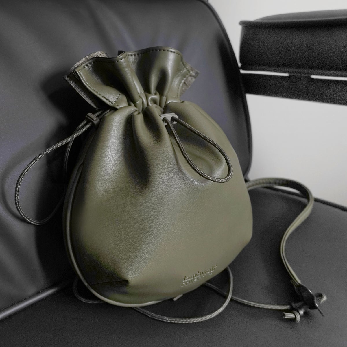 MARSU - petite sling pouch