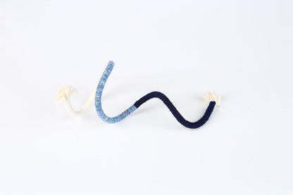 EARTHWORM CATNIP TOY