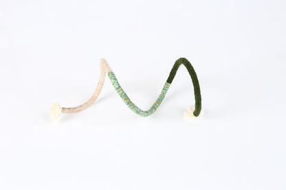 EARTHWORM CATNIP TOY
